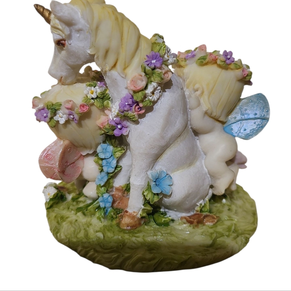 Vintage 1990s Hand Painted Resin Unicorn Figurine w/ Cute Cherub Babies Apple